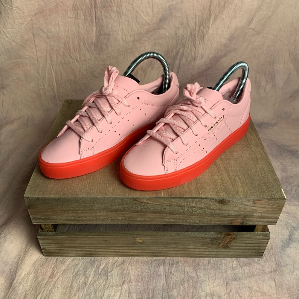 Adidas Sleek